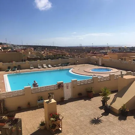 Villa Private Terrace - Parking - Pool