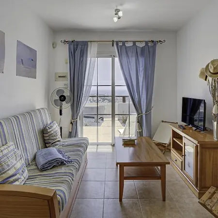 Private Terrace - Parking - Pool *