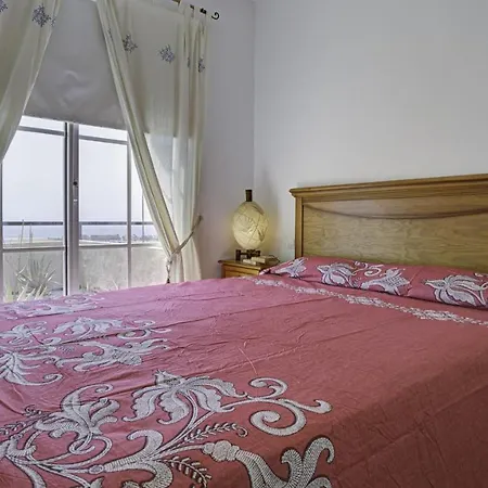 Private Terrace - Parking - Pool Villa *