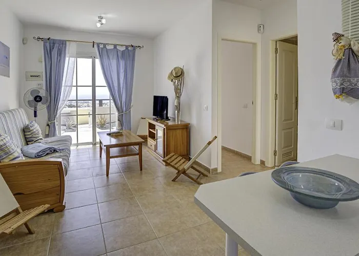 Villa Private Terrace - Parking - Pool